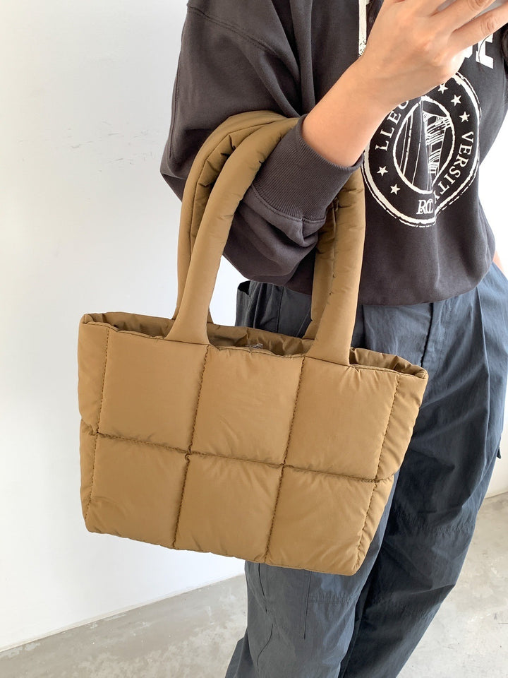 Modische Stepp-Handtasche